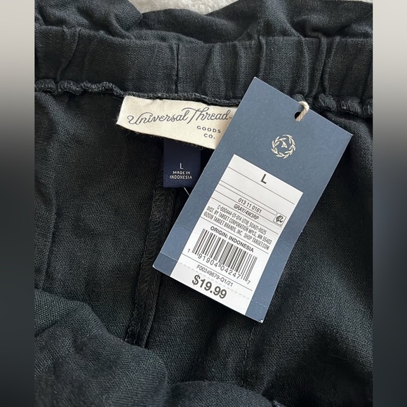 Universal Thread Linen Shorts​​ - Picture 3 of 3